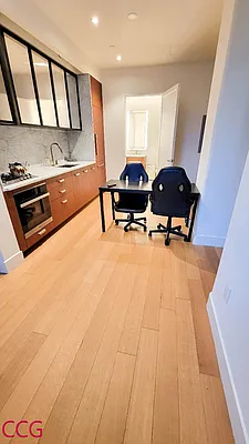 Rented by CCG Real Estate Brokerage | media 34