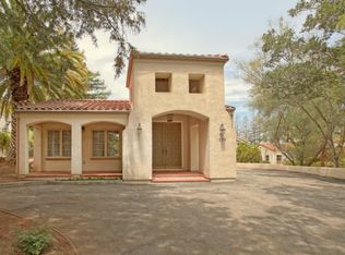 1375 Country Club Dr, Los Altos, CA 94024