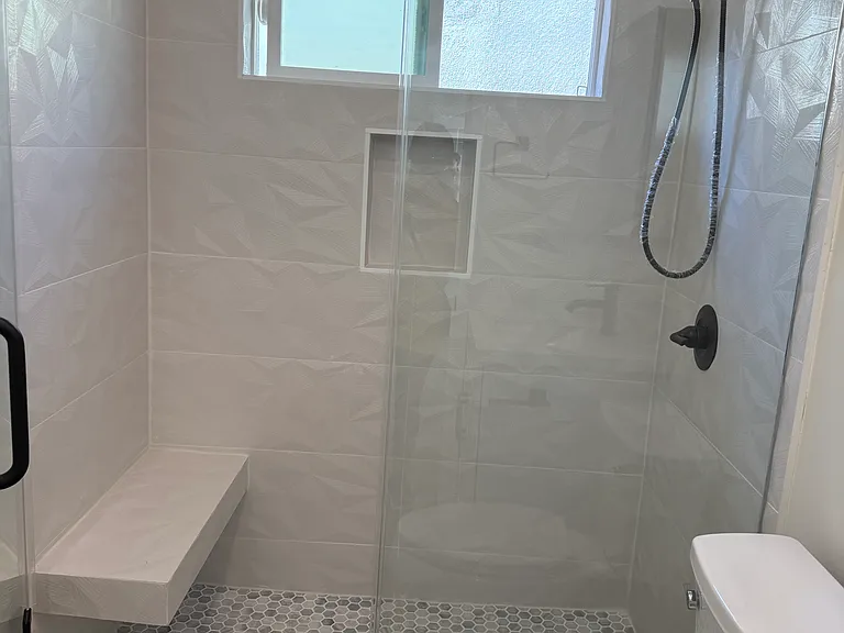 825 Euclid Ave #B — Photo 17