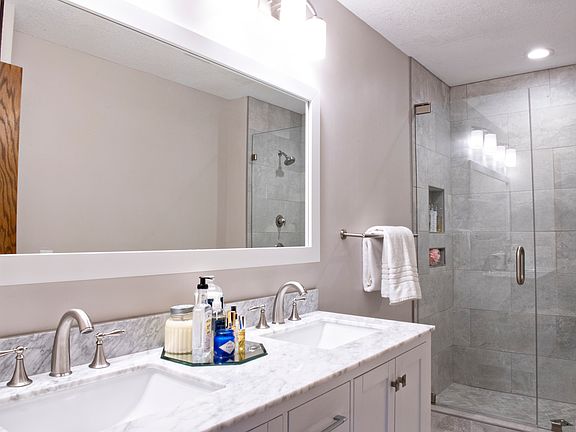 Main floor bathroom, updated