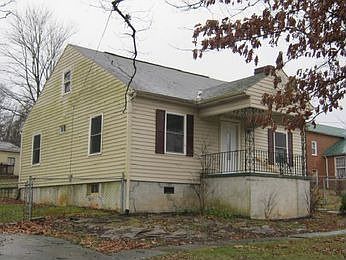 2nd image of 3708 Knox Ln