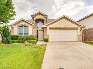 4416 Grassy Glen Dr, Fort Worth, TX 76244