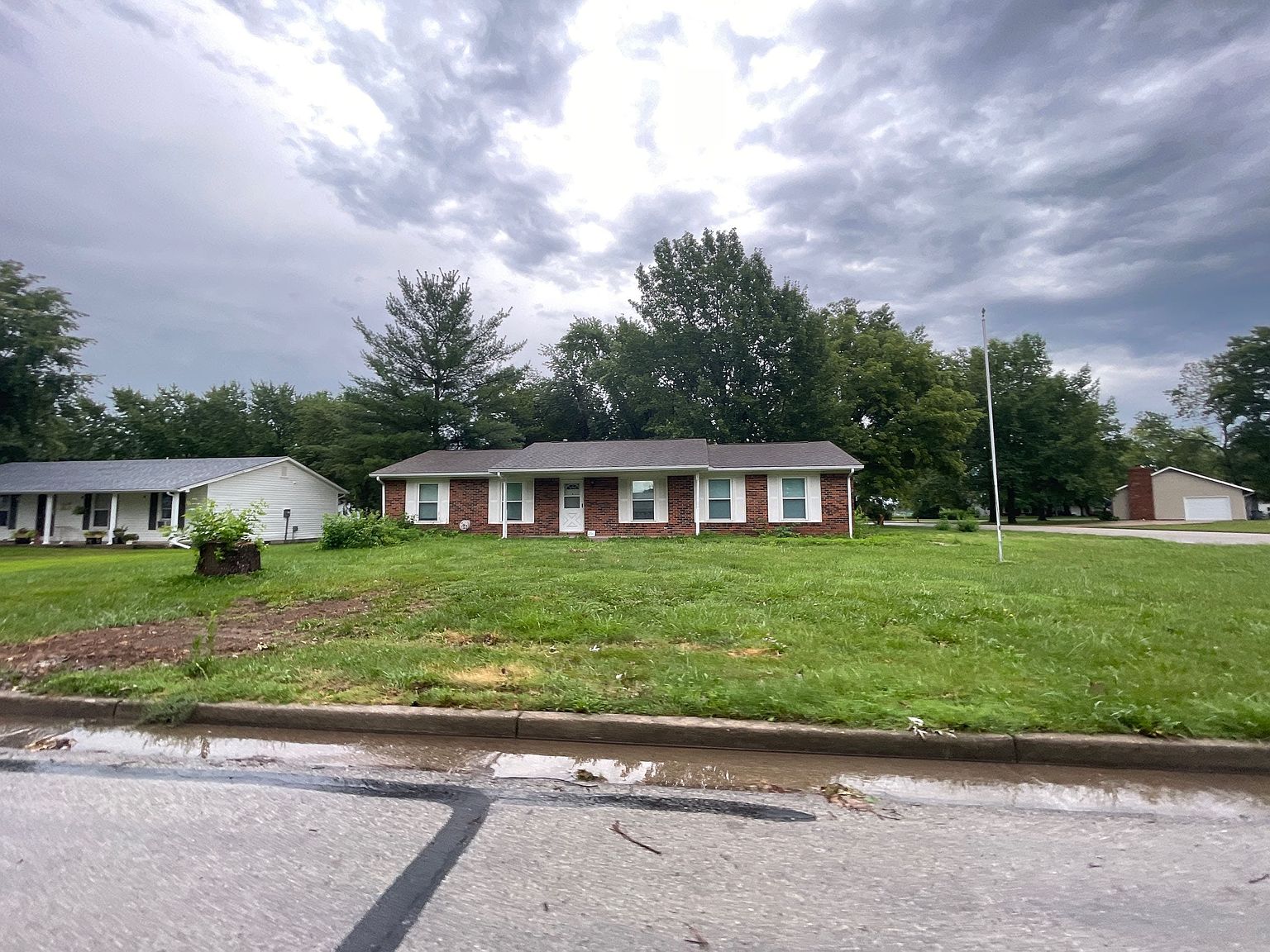 1060 Ravenwood Dr, Montgomery City, MO 63361 Zillow