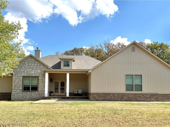 1408 Crestwood Ln, Booneville, AR 72927