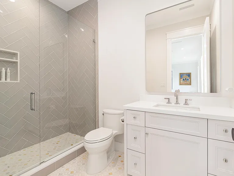 315 Avila Rd — Photo 16