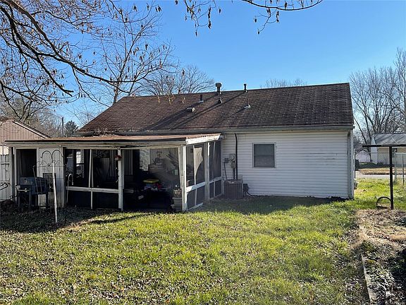 4th image of 124 Rosette Dr