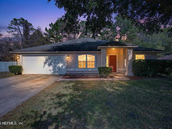 2nd image of 14262 CRESTWICK Drive W