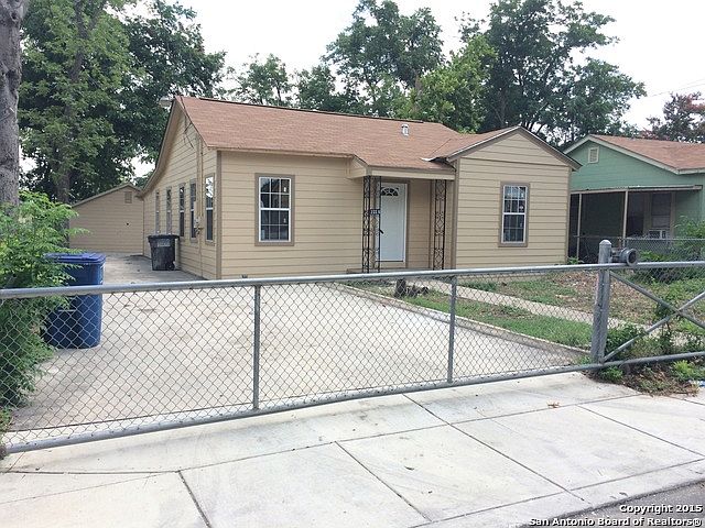 1st image of 2226 Lee Hall St
