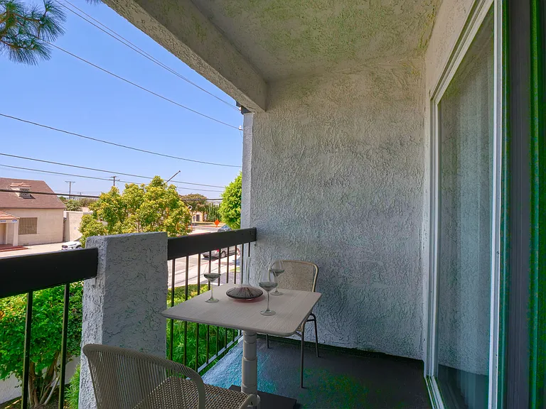 Durfee Terrace — Photo 6