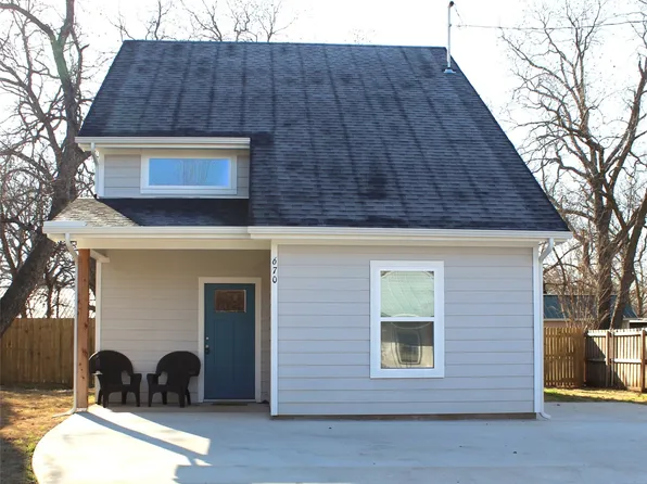 670 E Long St, Stephenville, TX 76401