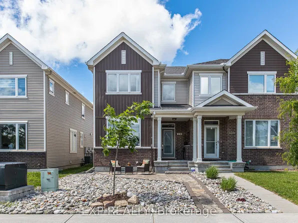 822 Horseshoe Falls Way, Ottawa, ON K2J 6P5