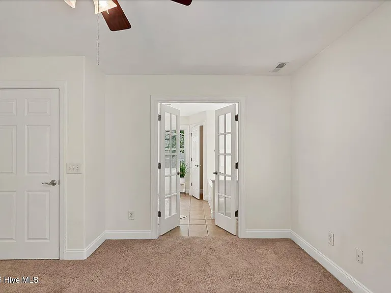 430 N Ridge St — Photo 36