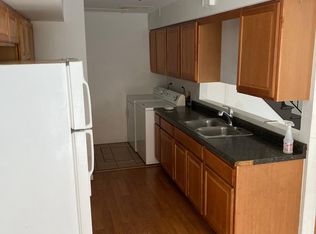 635 W Diversey Ave APT D, Addison, IL 60101