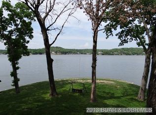 395 Point Lookout Rd, Sunrise Beach, MO 65079
