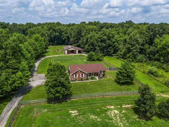 5019 Edwardsville Rd, Clarksville, OH 45113
