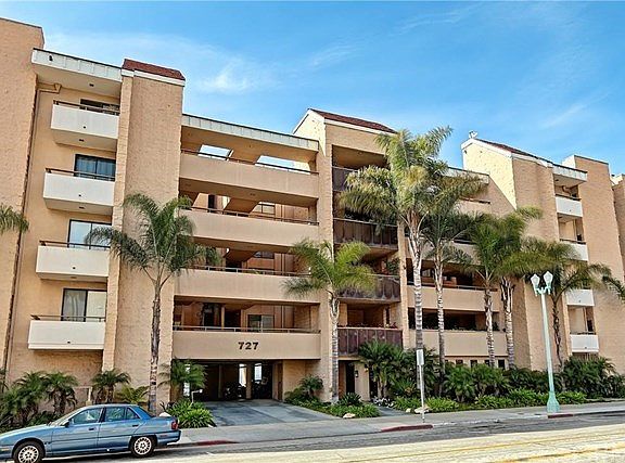 5th image of 727 Esplanade Unit 303