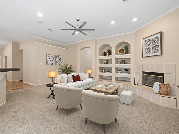 4th image of 3005 Cedar Elm Ln