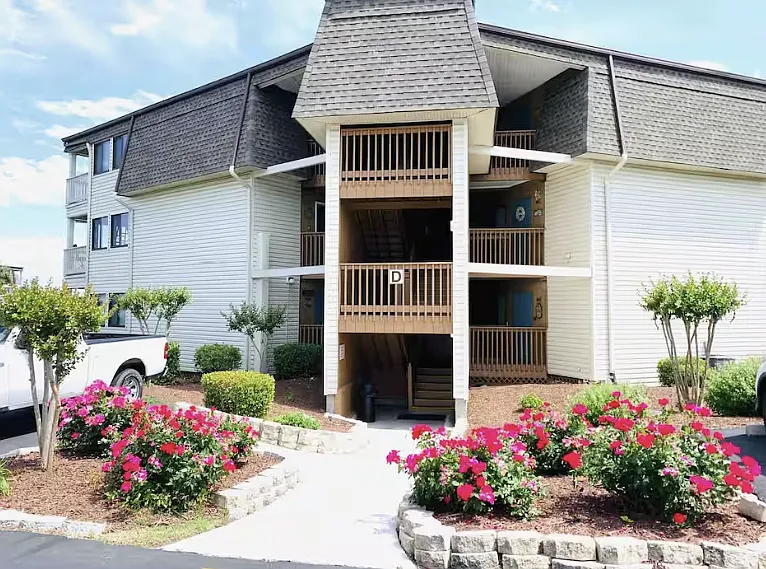 5601 N Ocean Blvd #D-203