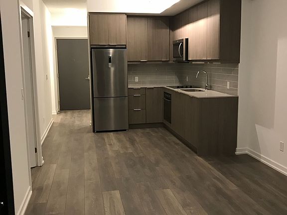 4th image of 32 Forest Manor Rd #907