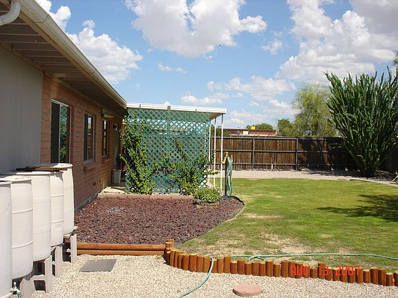  55 gal. rain barrels