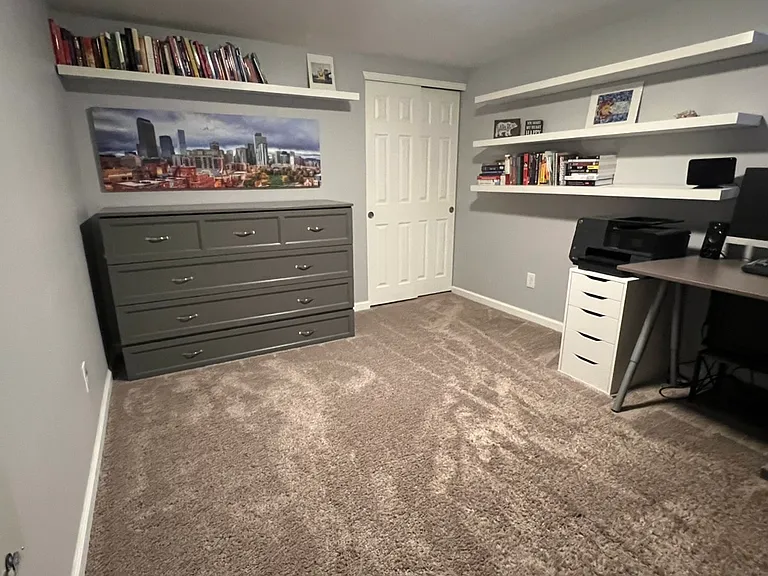 Basement bedroom (#4)