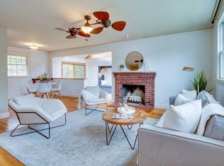 77 Wellesley Ave, Wellesley, MA 02482