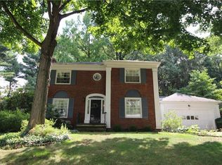 363 Dorchester Rd, Akron, OH 44320