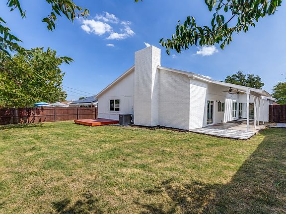 5th image of 7024 Woodacre Rd