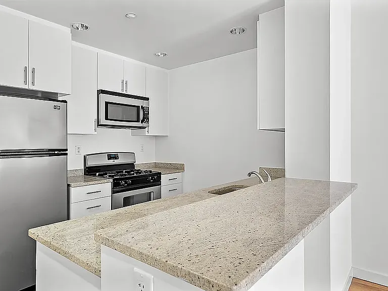 620 W 143rd St #A — Photo 5
