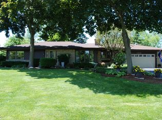 1318 Sunset Dr, Schaumburg, IL
