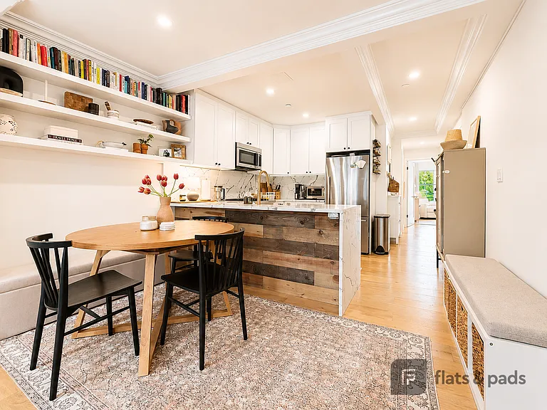 480 Warren St #2C — Photo 5