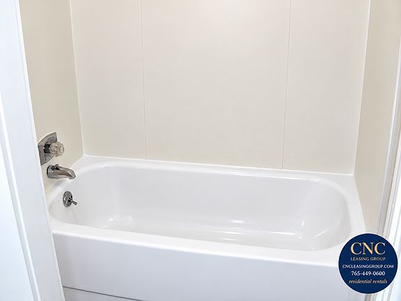 5th image of 2125 N 18th St #2127