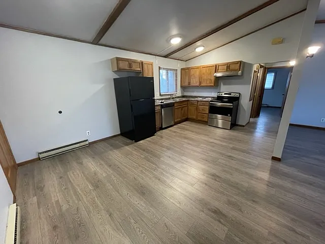 124 Cherry Ave #4 — Photo 3