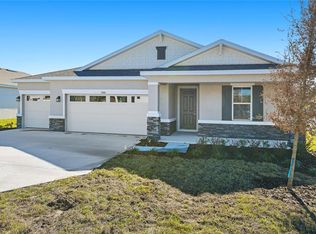 4260 Sawtooth Ct, Tavares, FL 32778