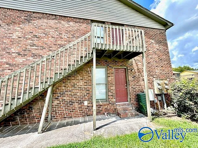 2 bed, 2.0 bath, 880 sqft, $900 — Photo 3