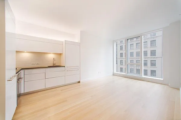 Rented by Domus Realty | media 5