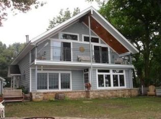 32038 South St, Lawton, MI 49065