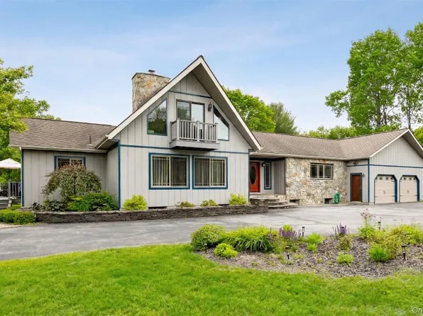 129 Clinton Corners Road, Salt Point, NY 12578