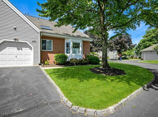 204 Zeppi Ln, West Orange, NJ 07052