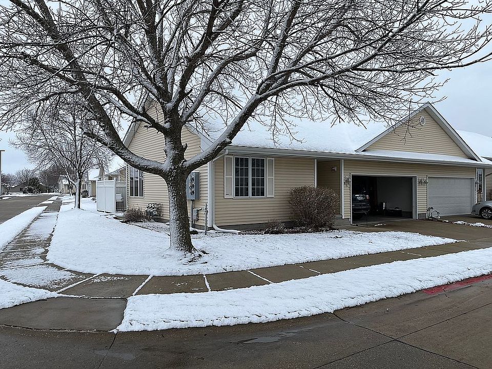 1st image of 811 Wren Dr