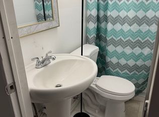 129 SE 5th St #1A, Hallandale, FL 33009