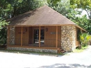 122 E Lake Ave, Longwood, FL 32750