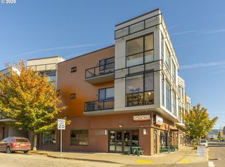 838 SE 38th Ave UNIT 201, Portland, OR 97214