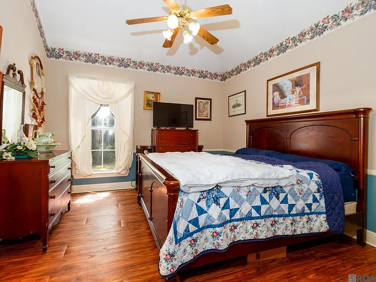 11918 Spring Meadow Dr — Photo 13