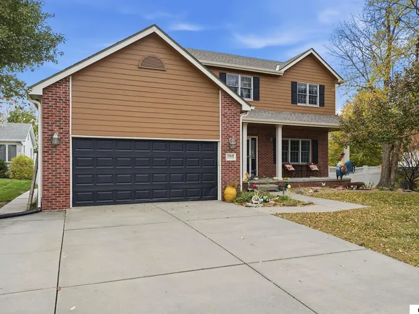 7919 Cheney Ridge Rd, Lincoln, NE 68516