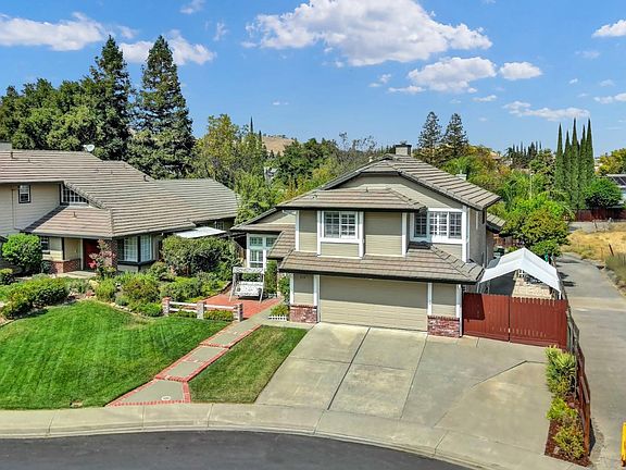 3rd image of 313 Willowwood Court