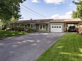 7099 Lorraine Dr, Canastota, NY 13032