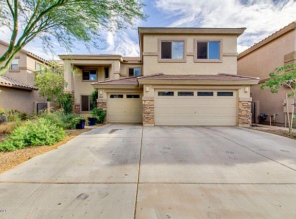 2nd image of 44341 W Yucca Ln