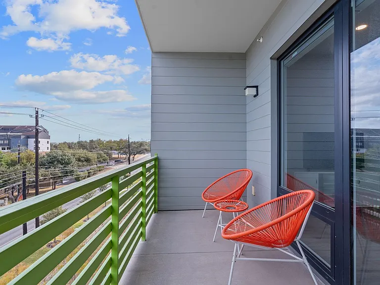4004 Banister Ln #301 — Photo 16