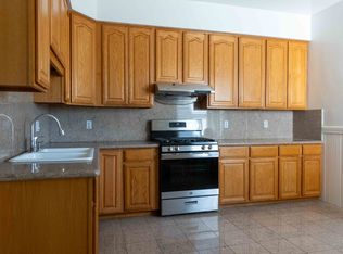 636 9th Ave, San Francisco, CA 94118
